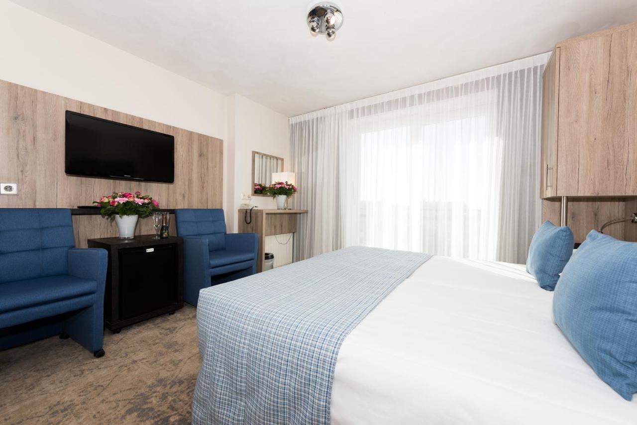 Strandhotel De Vassy Egmond aan Zee Extérieur photo